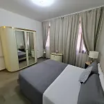 With Private Courtyard Βενετία