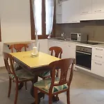 With Private Courtyard * Βενετία