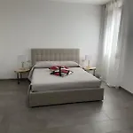 Διαμέρισμα With Private Courtyard