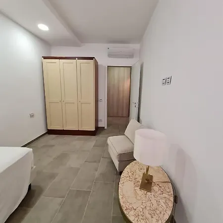 With Private Courtyard Venedik