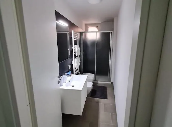 With Private Courtyard * Venecia