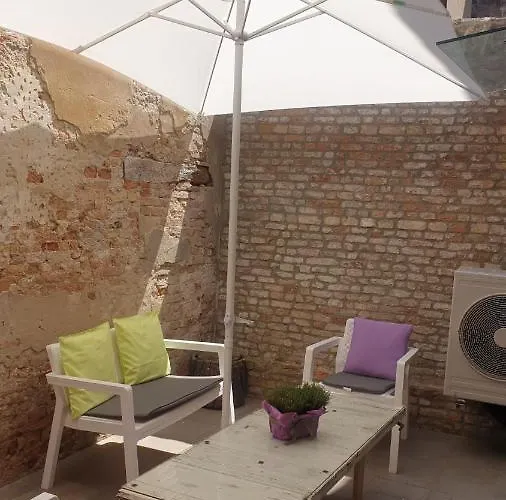 With Private Courtyard *