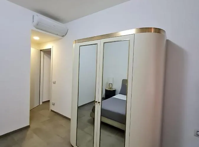 公寓 With Private Courtyard *